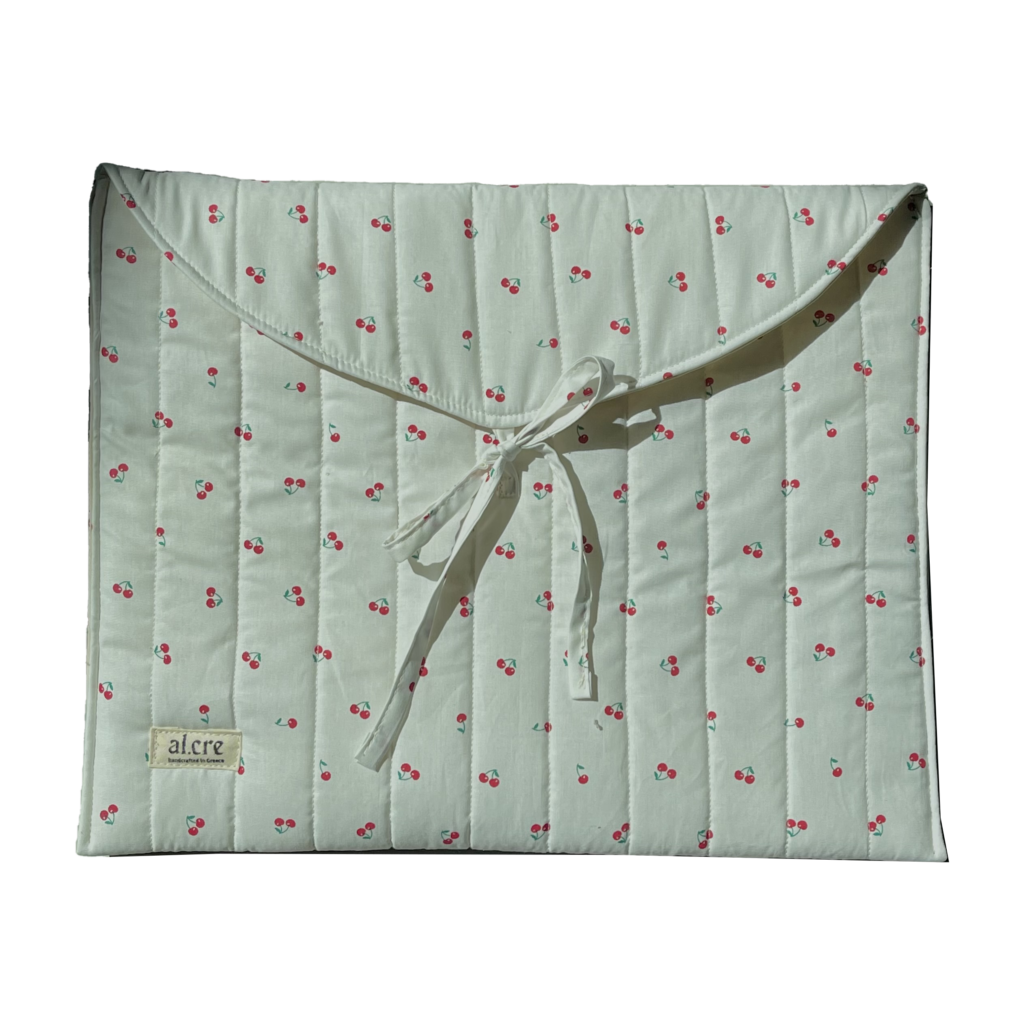 15.6" laptop case tiny cherries