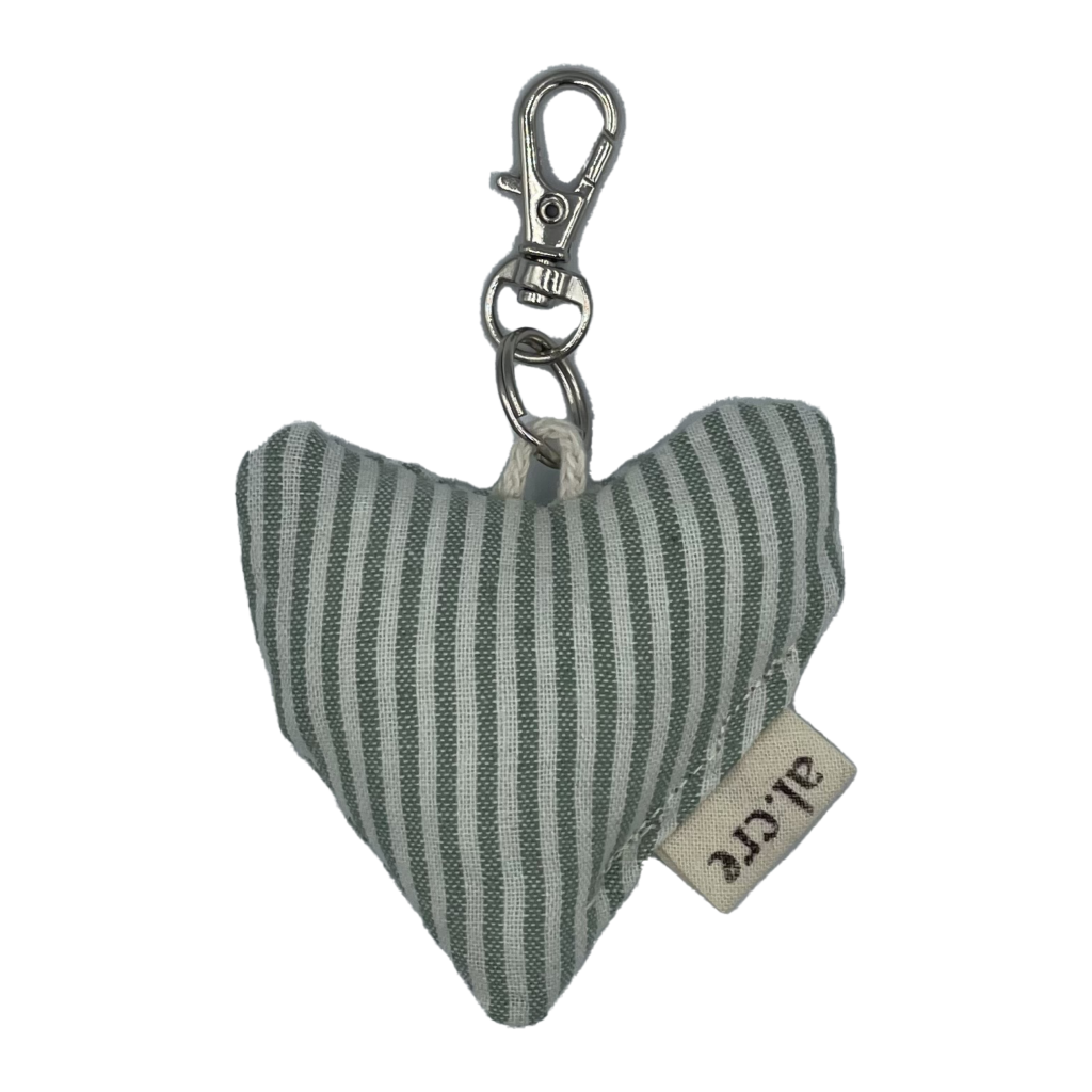 green stripes heart keychain
