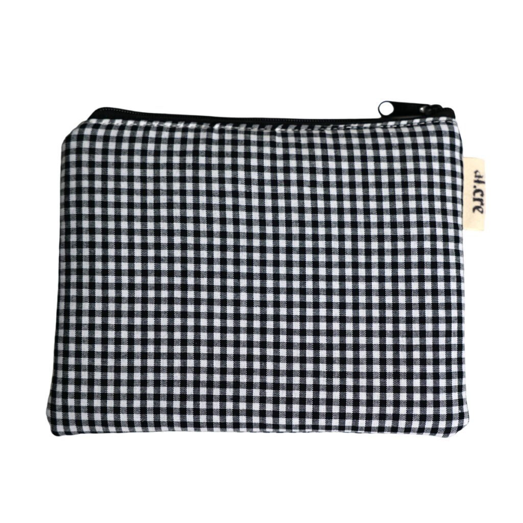 black picnic medium pouch