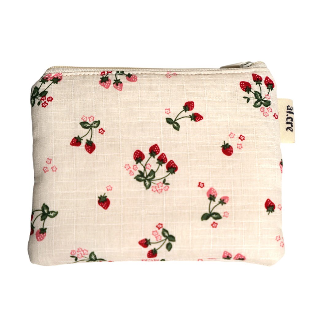 strawberry fields medium pouch