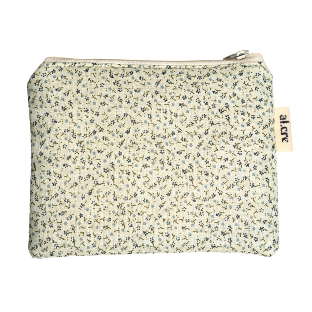 tiny blue flowers medium pouch