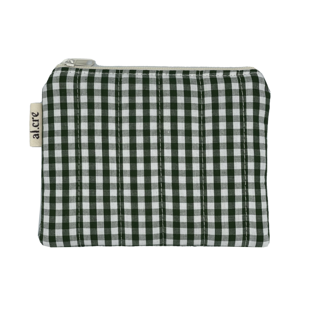 green picnic medium pouch