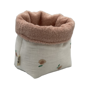 peaches beauty bucket