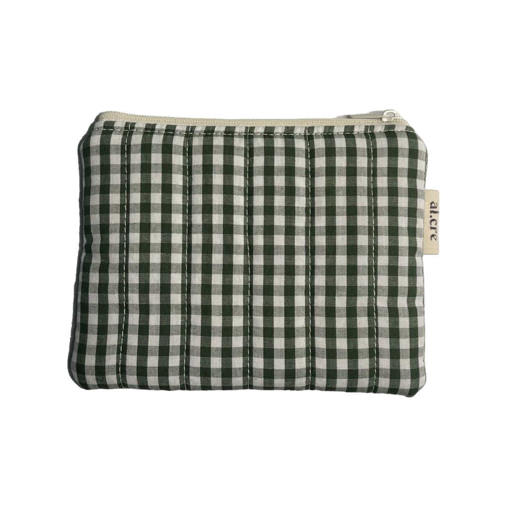 green picnic medium pouch