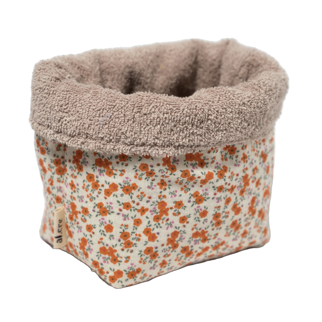 tiny orange flowers beauty bucket
