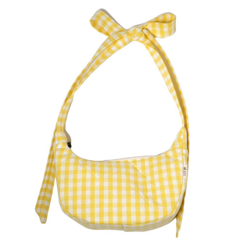 yellow picnic banana bag